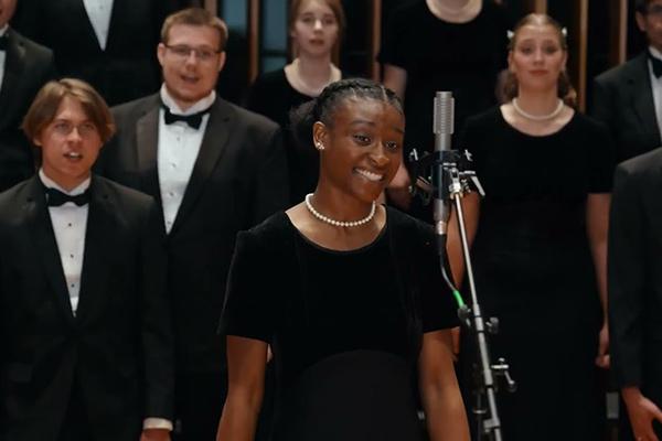 Concordia Choir - 基石 - music by Shawn Kirchner, featuring soloists Joshua Burns 和 Kaitlyn Bills